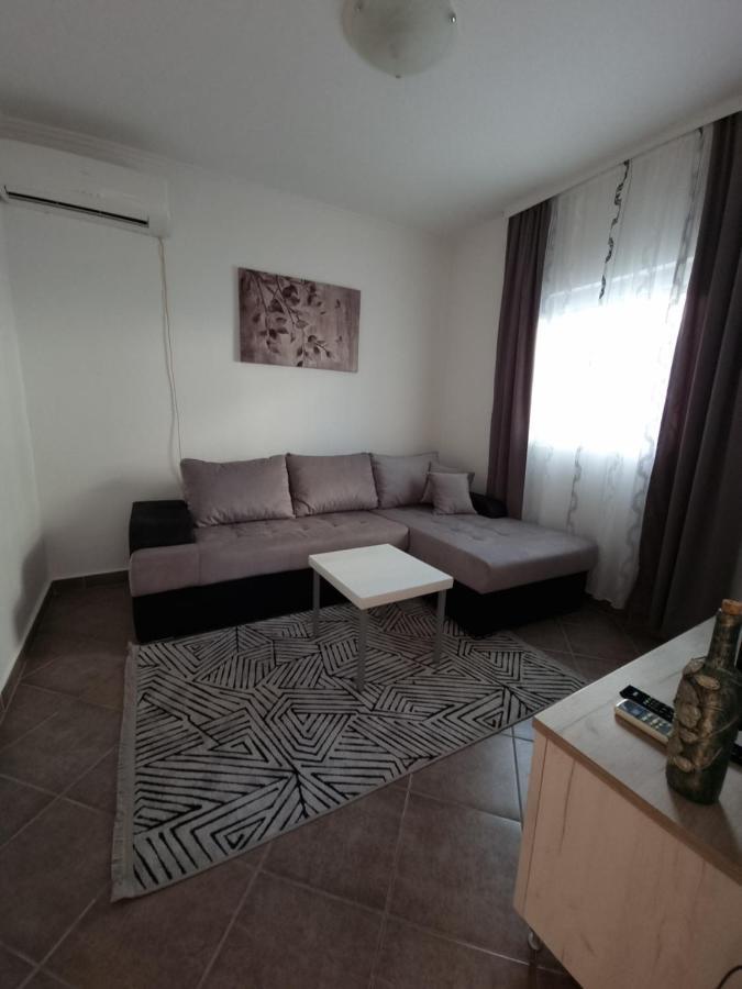 Guest House Ivana تيفات المظهر الخارجي الصورة